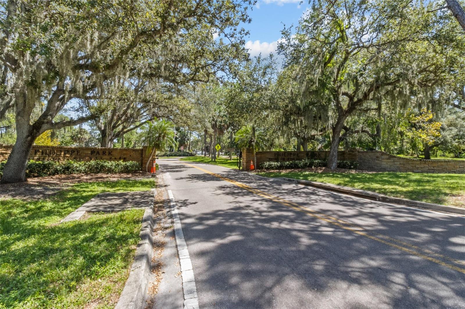 BAY WOODS-UNIT I - Residential