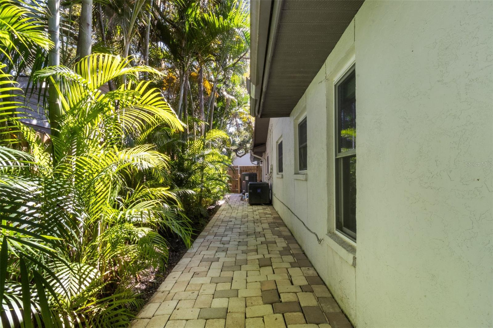BAY WOODS-UNIT I - Residential