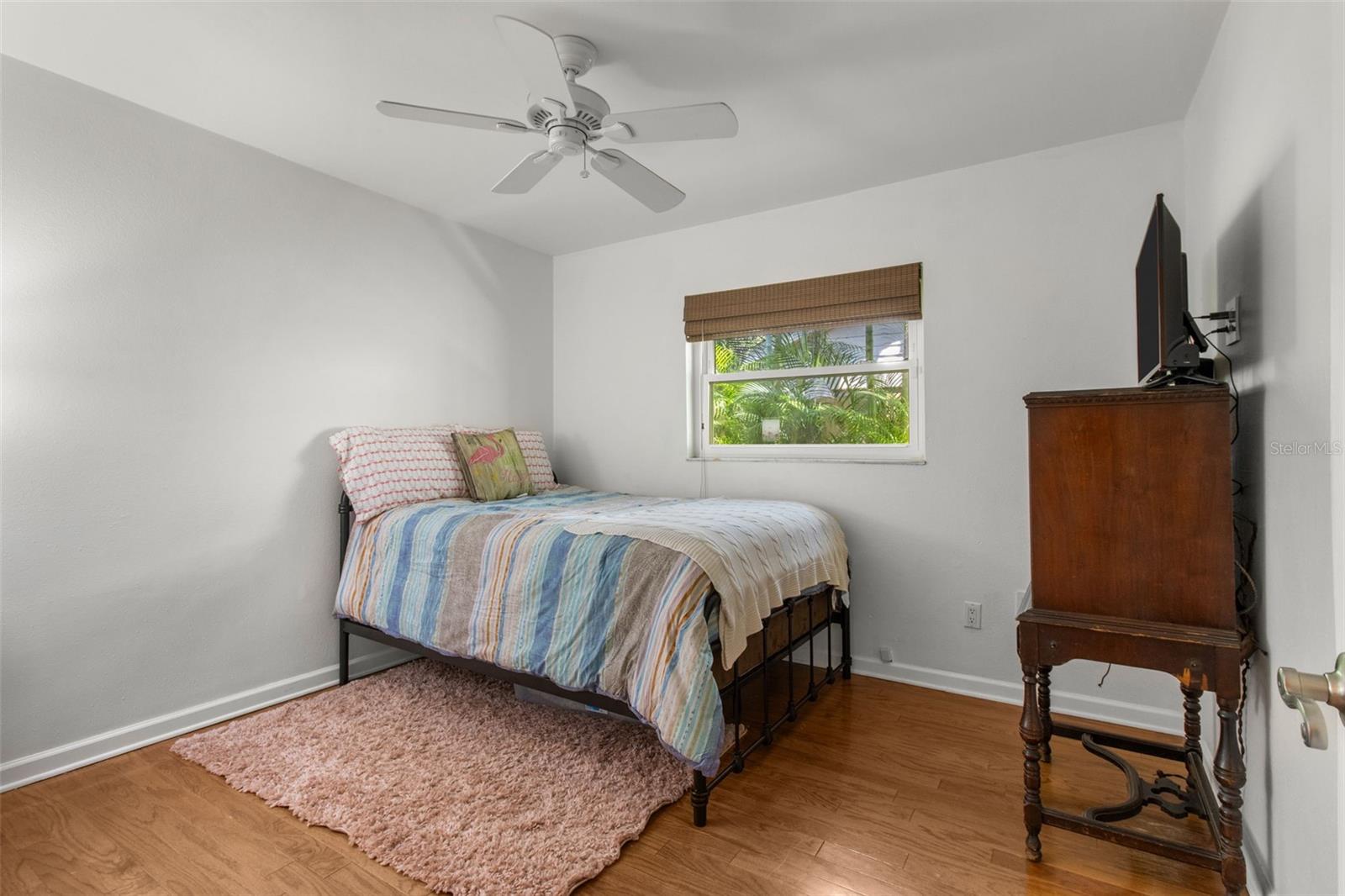 BAY WOODS-UNIT I - Residential