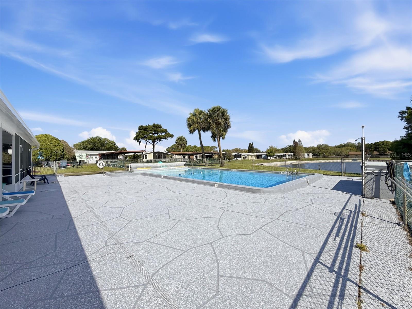 VILLAGE PARK - Residential