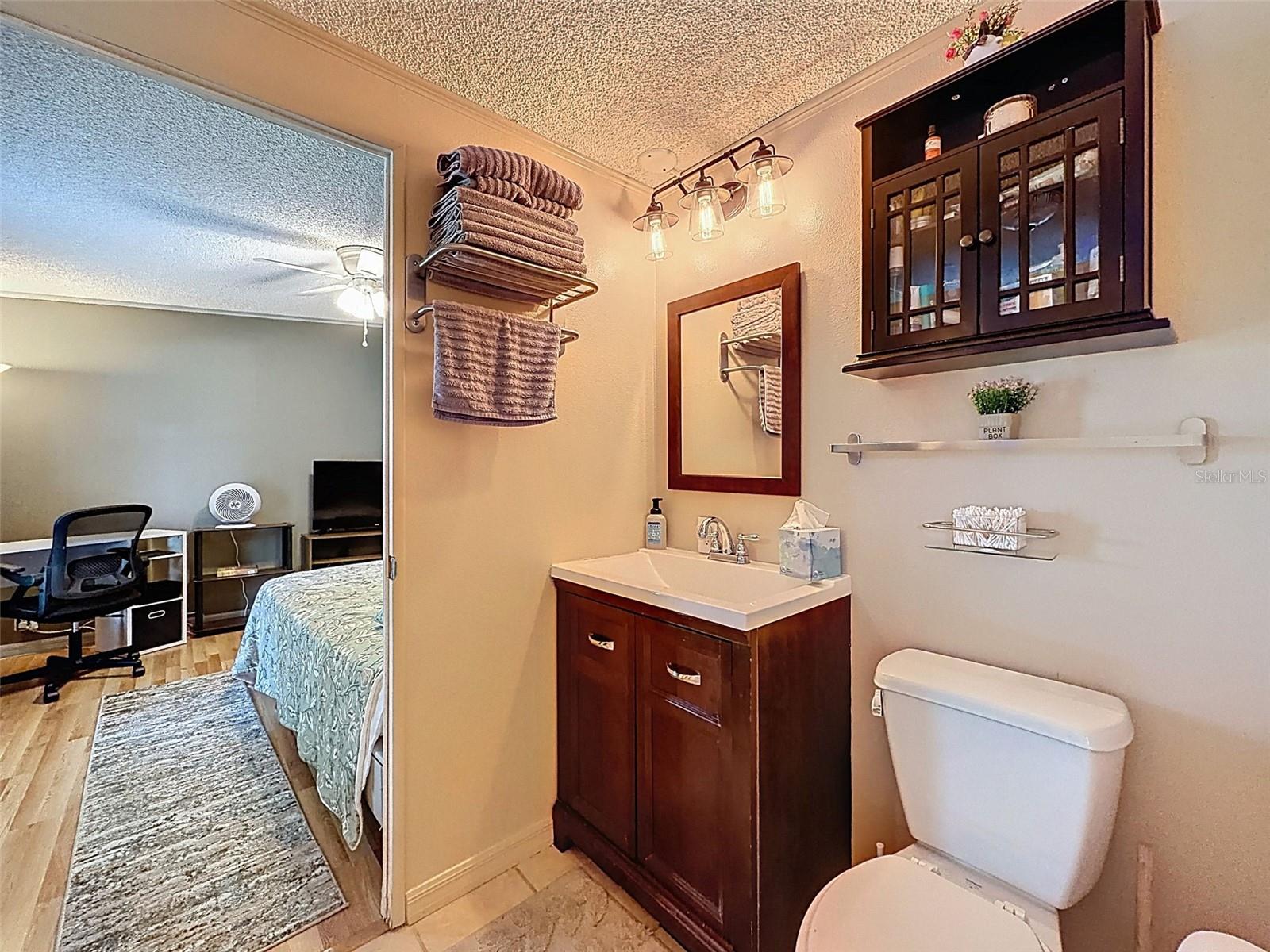 VILLAGE PARK - Residential