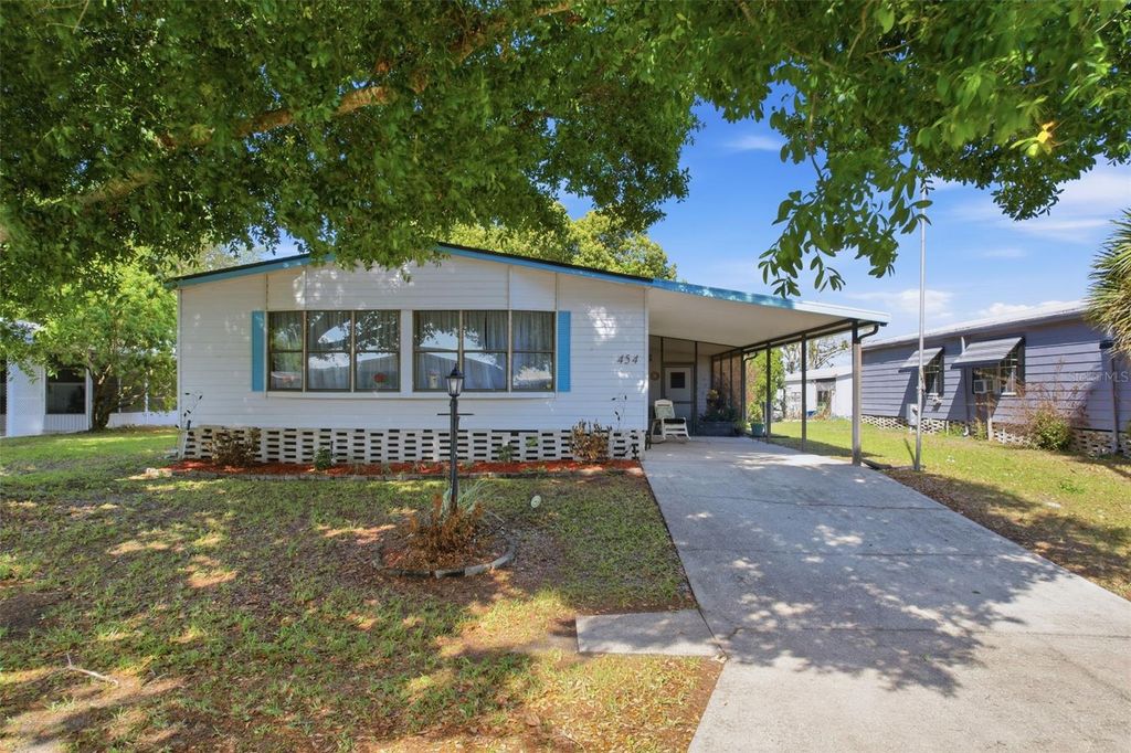 Photo of 454 Village Circle SW, Winter Haven, FL 33880 (MLS # L4960932)