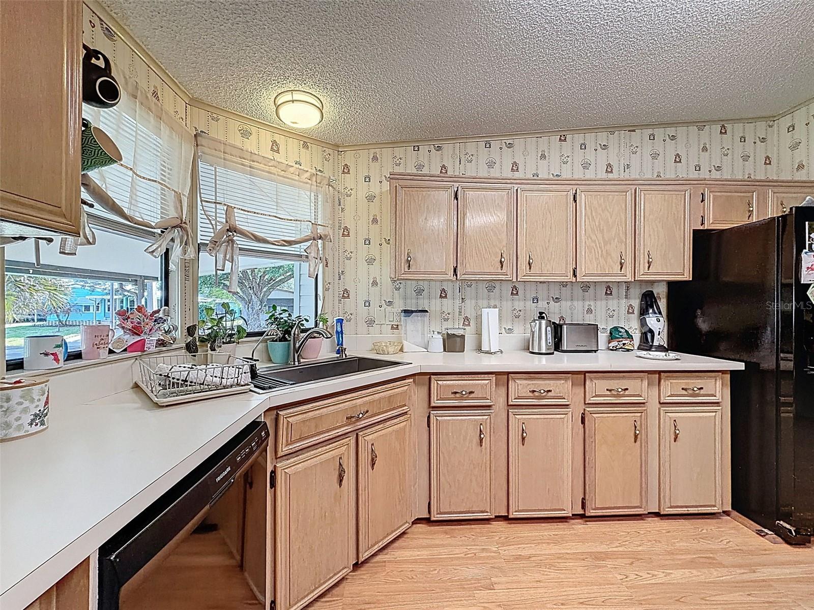 VILLAGE PARK - Residential