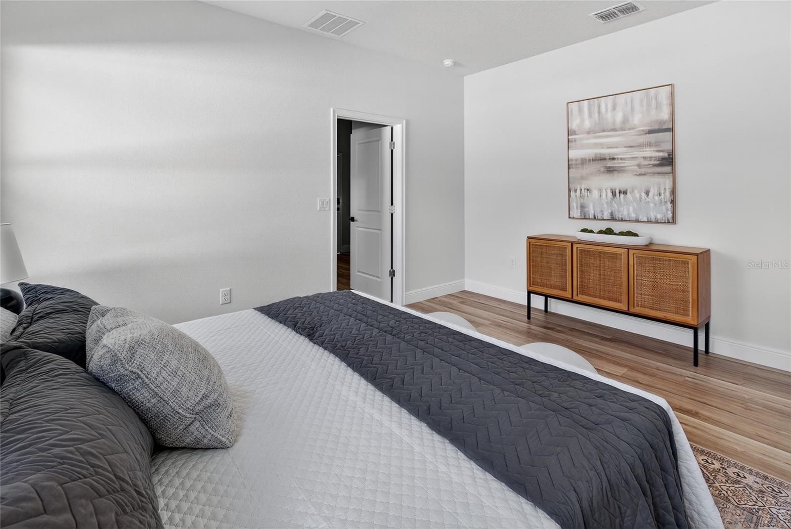 MARION OAKS - Residential