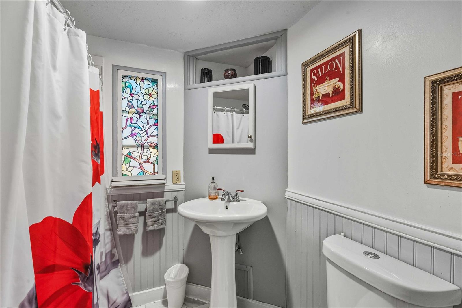 BETMAR ACRES - Residential