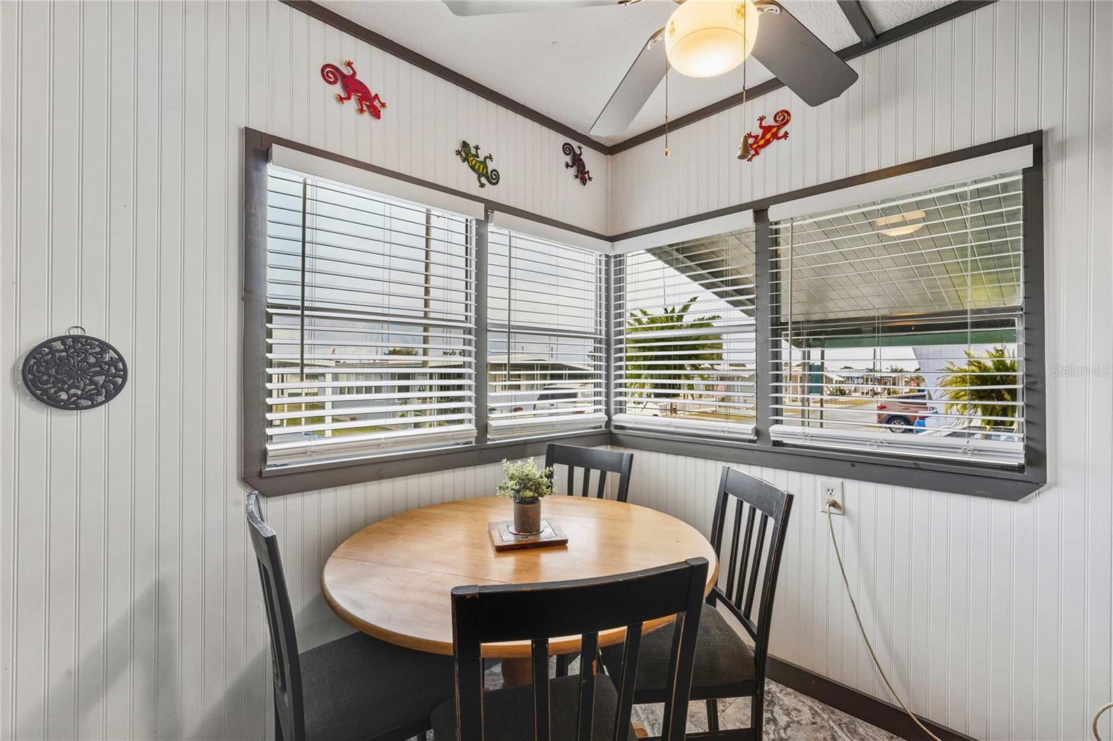 BETMAR ACRES - Residential