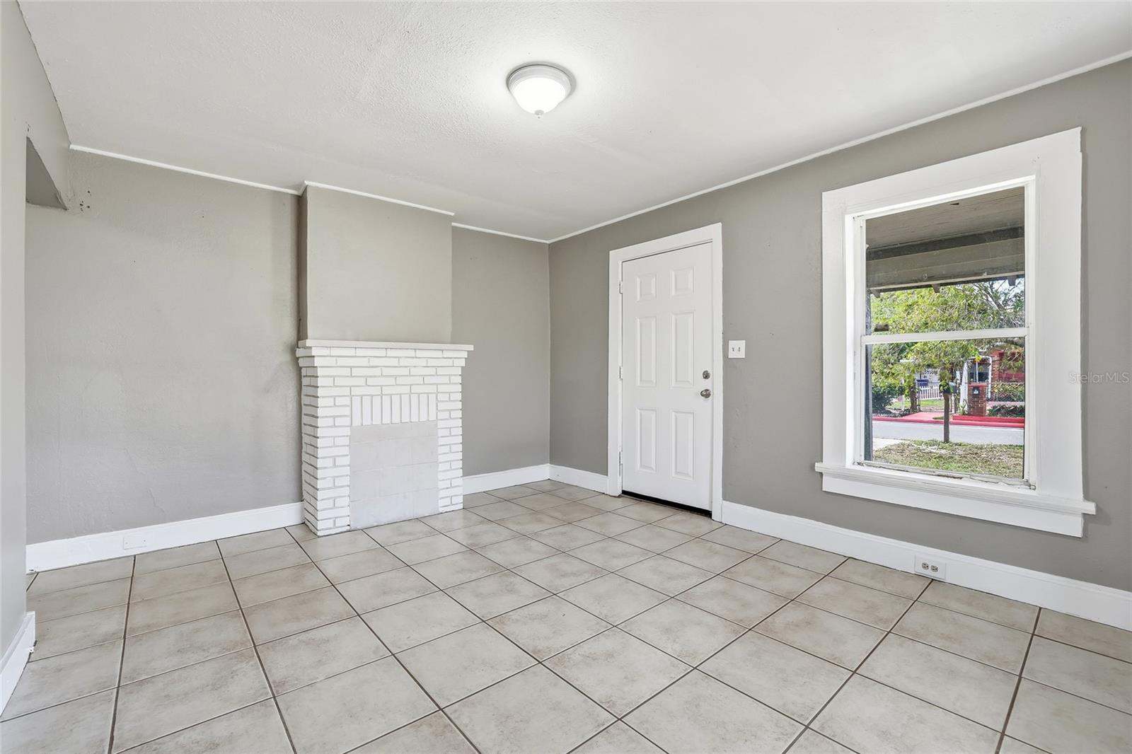 MCRAE & BRYANTS ADD - Residential Income