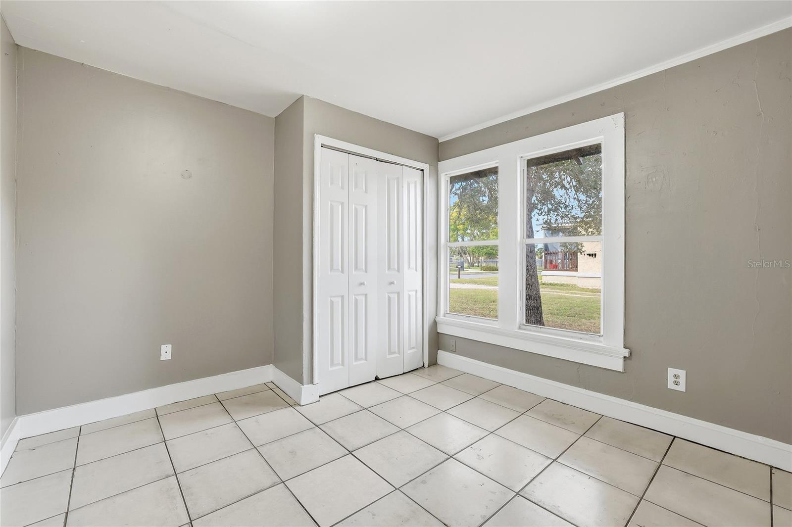 MCRAE & BRYANTS ADD - Residential Income