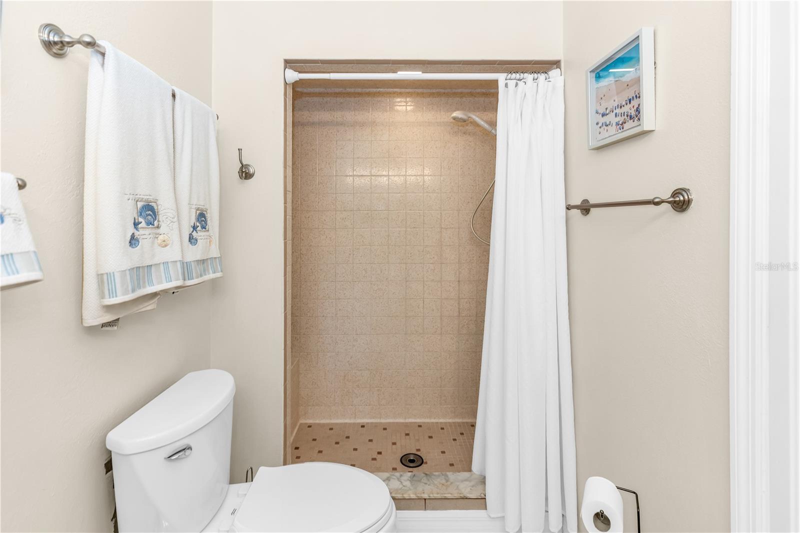 SOUTHSIDE ESTATES - Residential