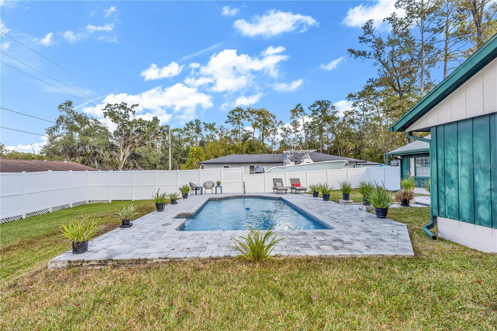 SOUTHSIDE ESTATES - Residential