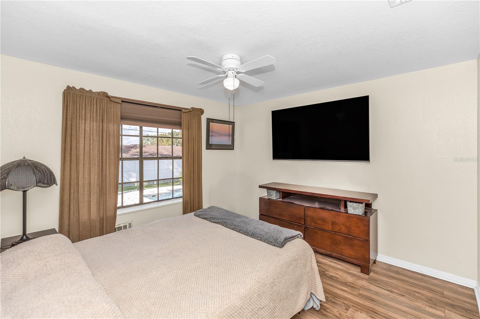 SOUTHSIDE ESTATES - Residential