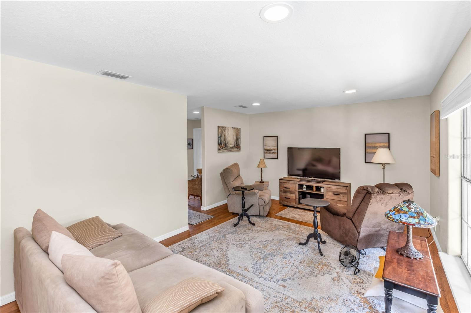 SOUTHSIDE ESTATES - Residential