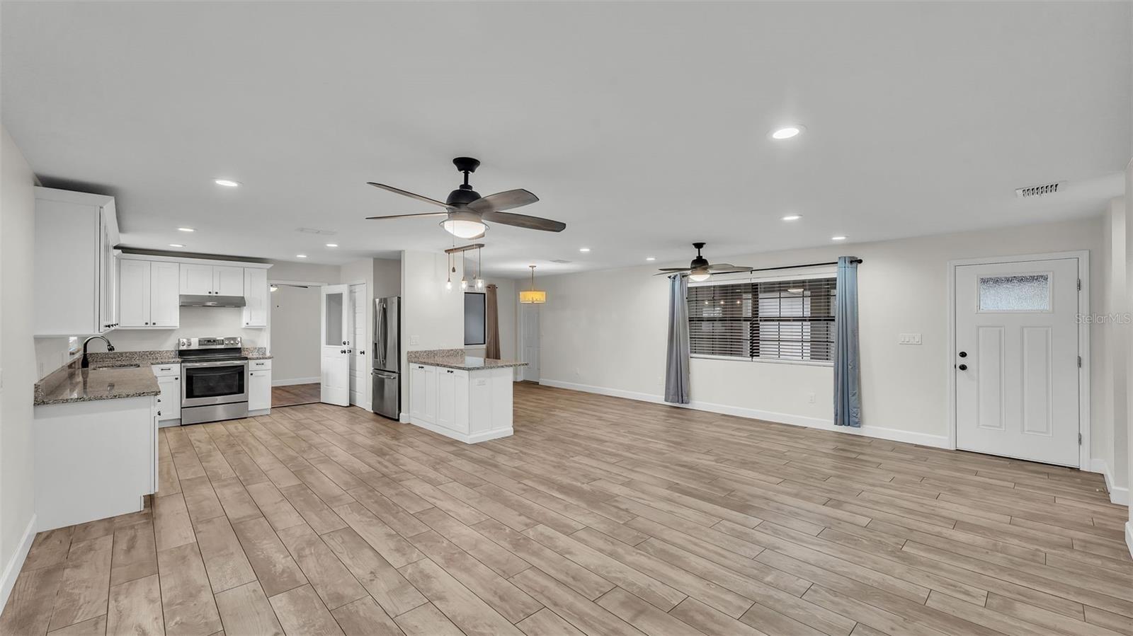 4622 GROVECREST DRIVE