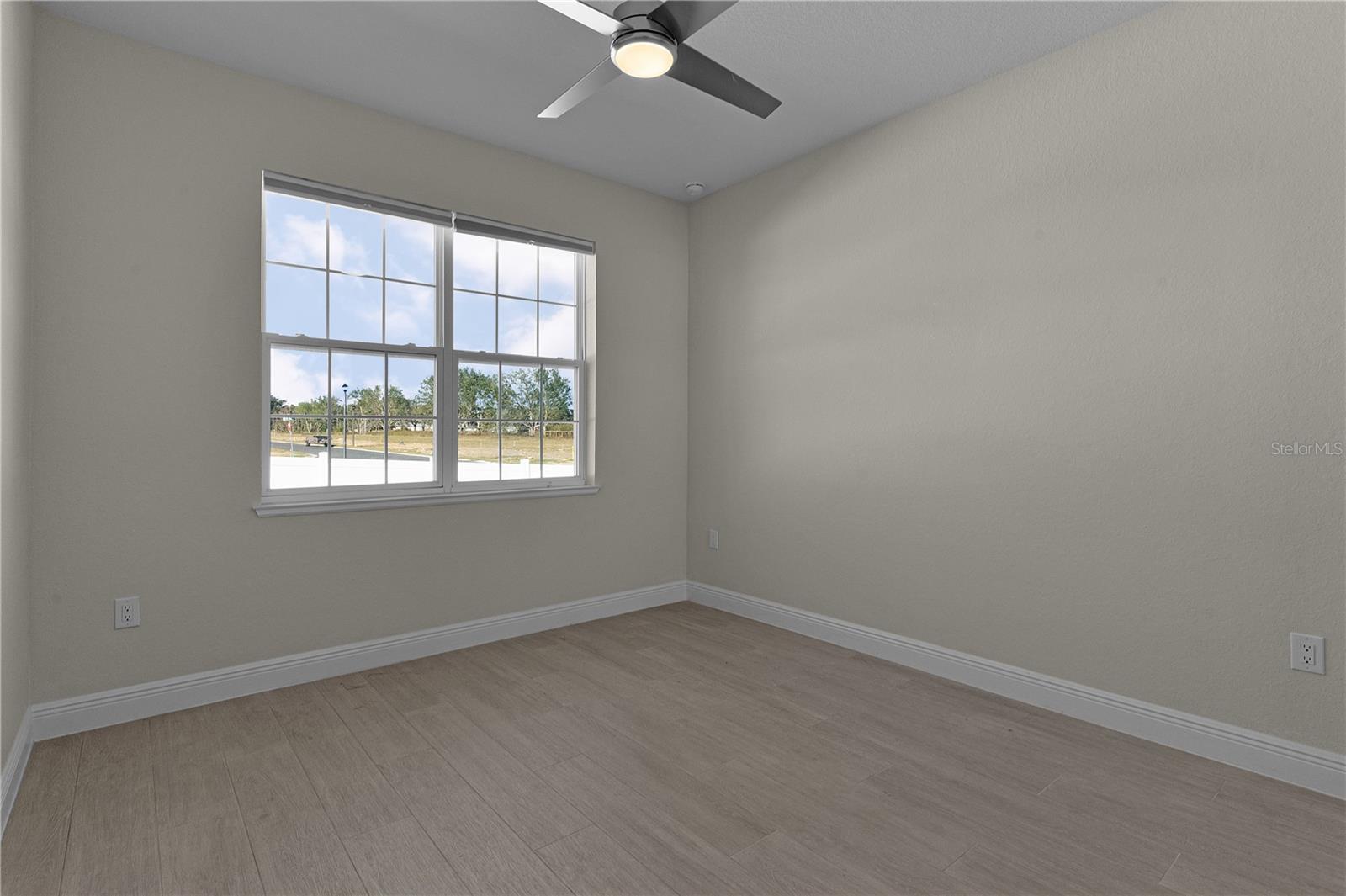 DENSAN PARK PH ONE - Residential