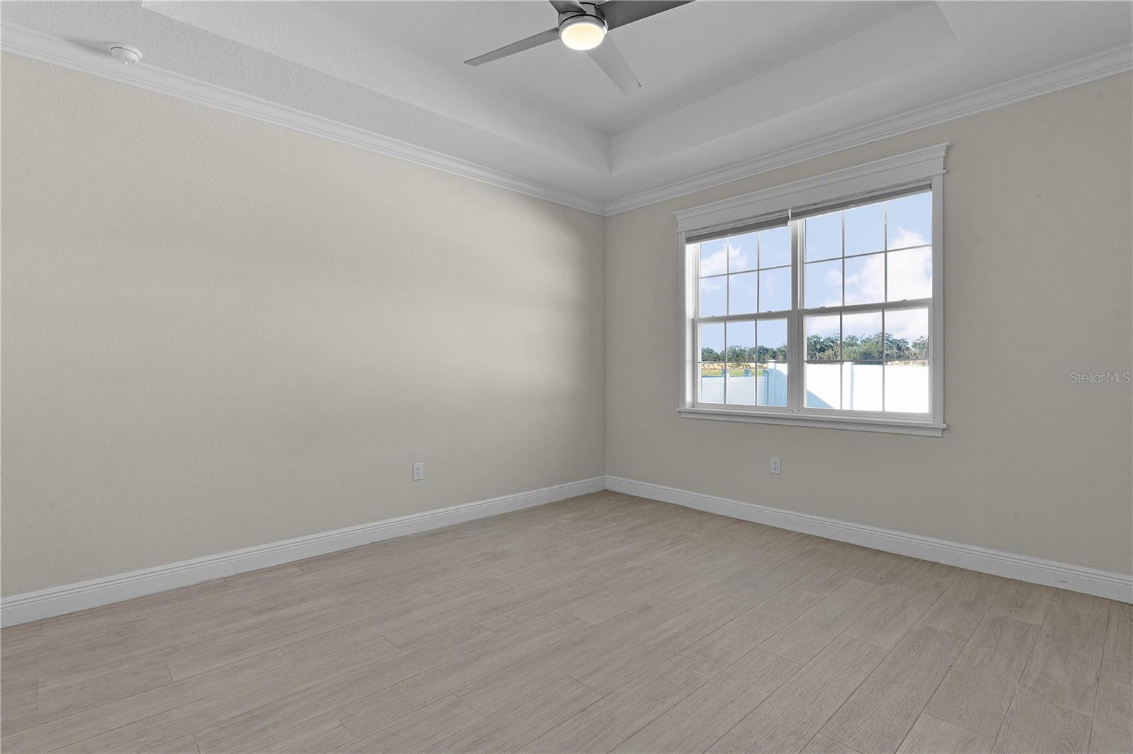 DENSAN PARK PH ONE - Residential