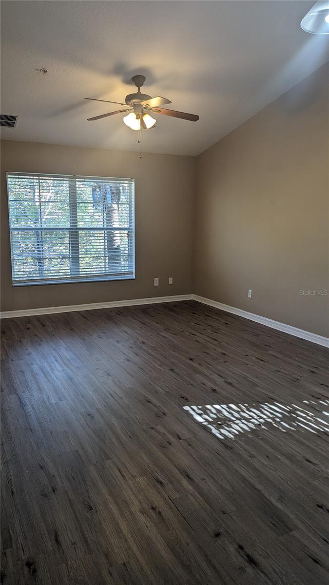 REGENT PARK CONDO PH 26 / - Residential Lease