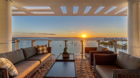 605 S GULFSTREAM AVENUE 12 SARASOTA FL 34236