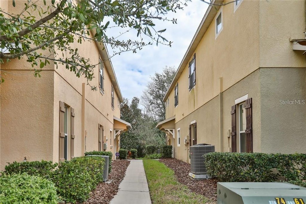 Photo of 4620 Chatterton Way, Riverview, FL 33578 (MLS # TB8556845)