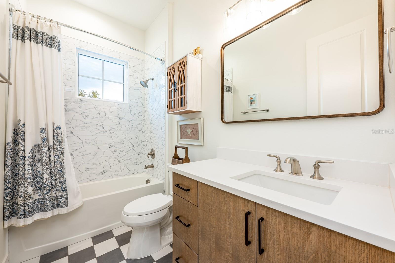 GARDEN WEST - Residential