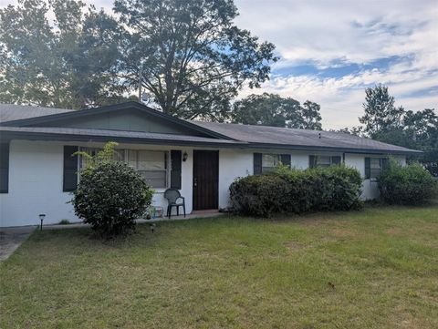 Photo of 3428 NW 34th Terrace, Gainesville, FL 32605 (MLS # GC534363) Photo of 3428 NW 34th Terrace, Gainesville, FL 32605 (MLS # GC534363)