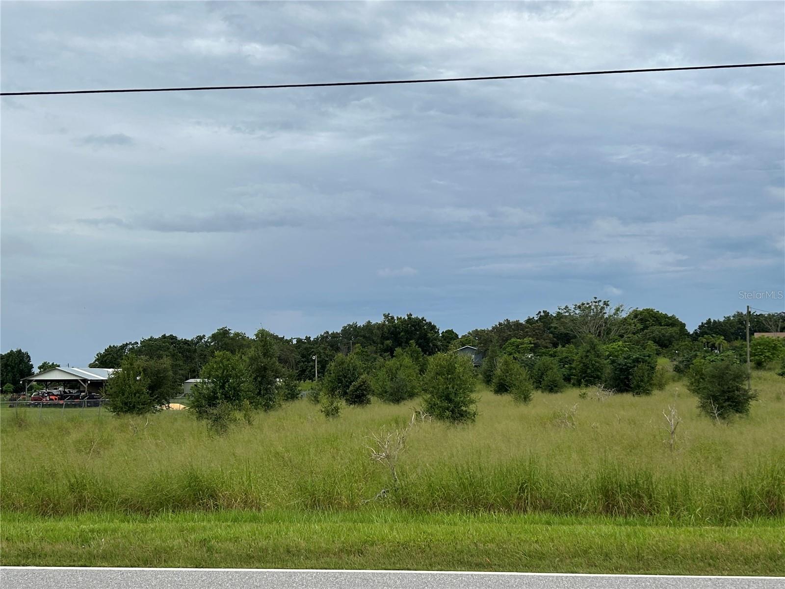 This parcel presents an excellent investment opportunity in a peaceful area with strong growth potential in Frostproof, Florida. With approximately 4.91 acres of undeveloped land, the property offers direct access via paved road and proximity to Silver Lake, enhancing its scenic and recreational appeal.
Zoned for Residential use, this land is ideal for building your dream home, developing multiple residences, or exploring other permitted uses. Zoning located within the municipal limits of Frostproof and Utilities: Water and electricity available in the area.
Buyer is responsible for verifying utilities, listed details, and any applicable zoning or development regulations.