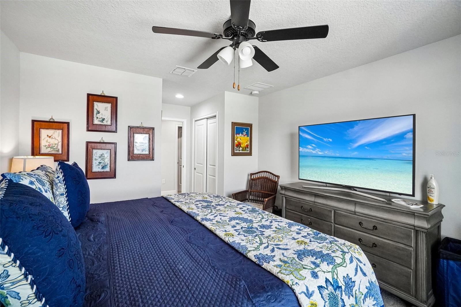 MEADOWGROVE - Residential