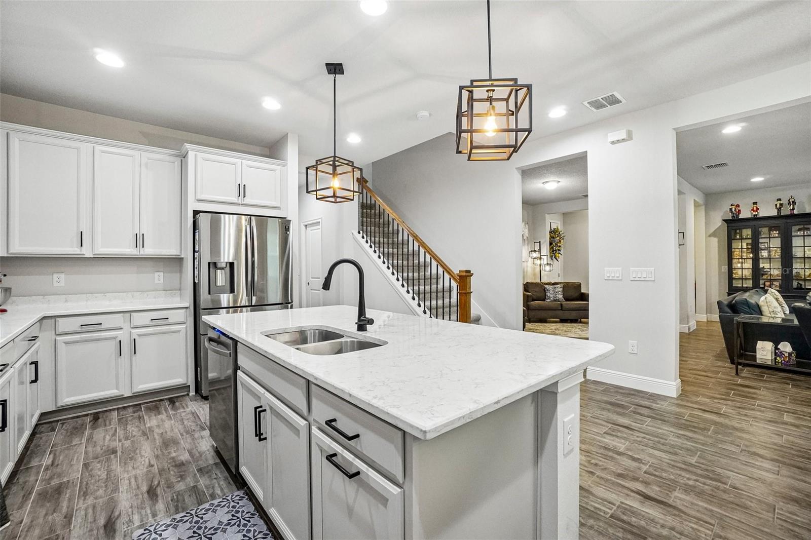 MEADOWGROVE - Residential