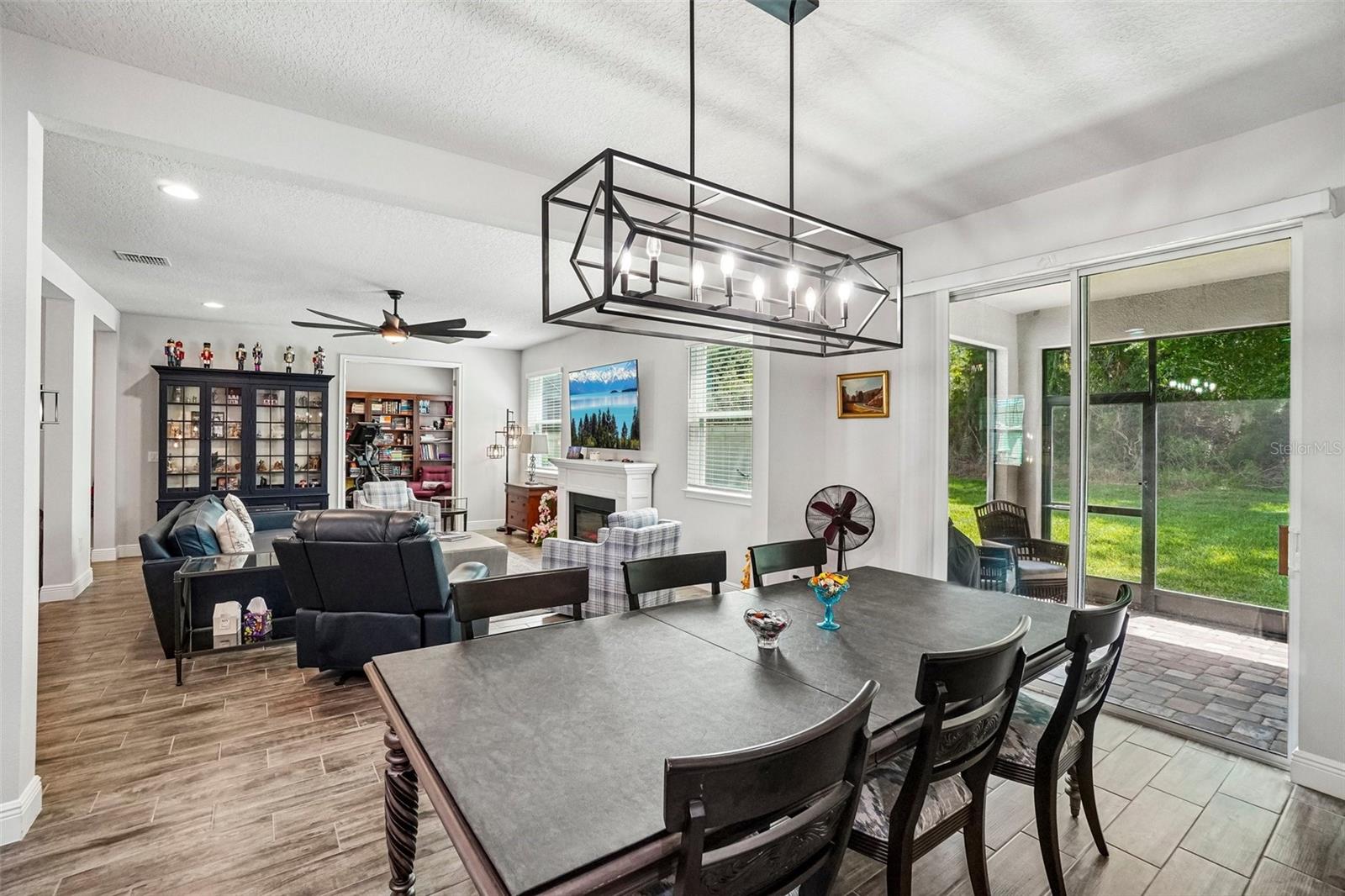 MEADOWGROVE - Residential