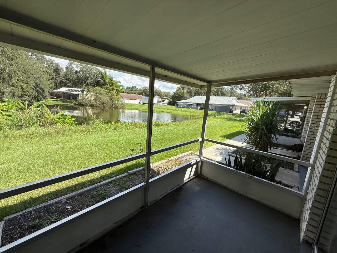 BLOOMINGDALE VILLAS UNIT 1 - Residential Lease