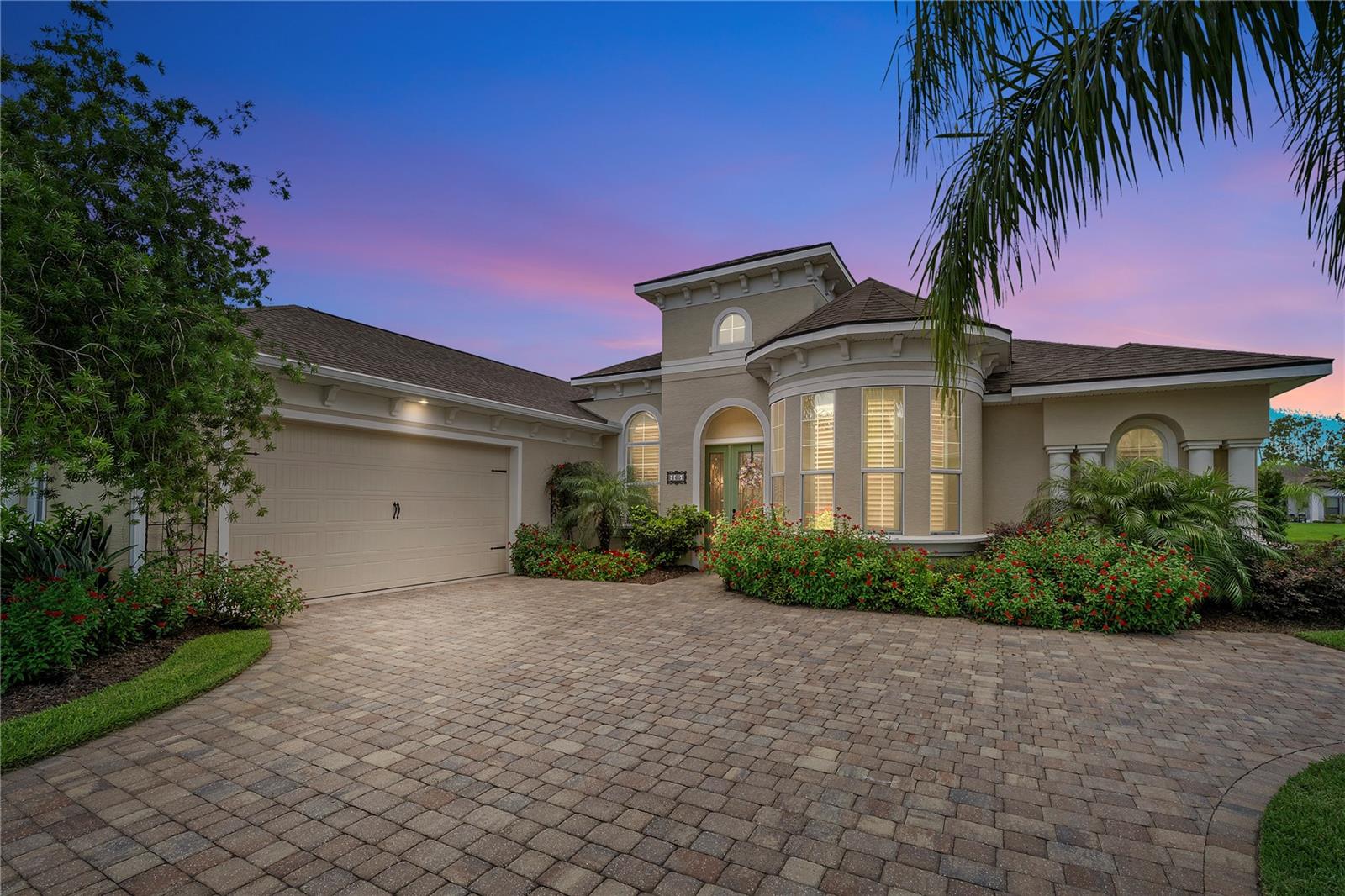 665 SOUTHLAKE DRIVE
