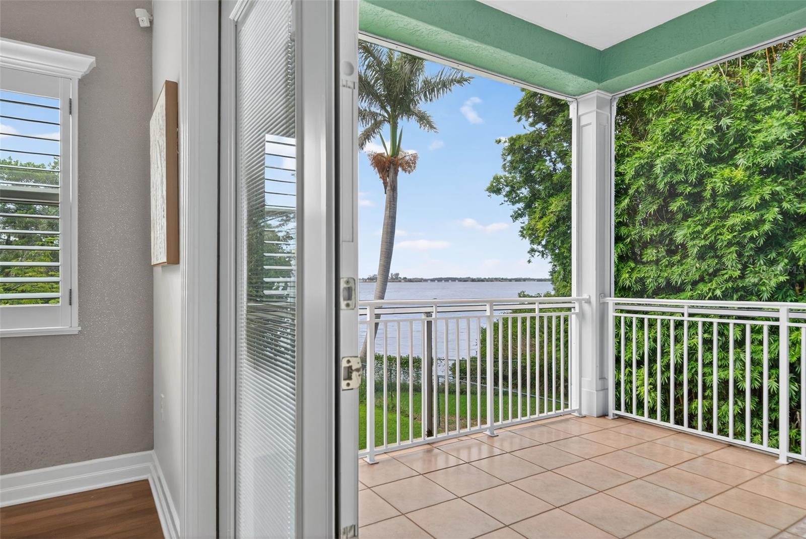 BAYVIEW GROVE - Residential