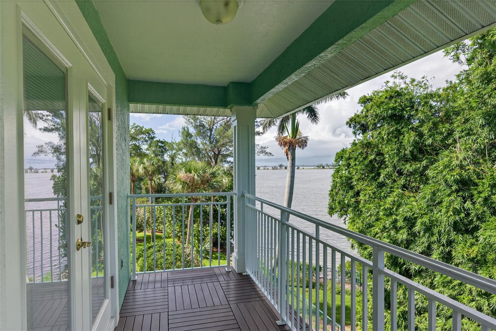 BAYVIEW GROVE - Residential