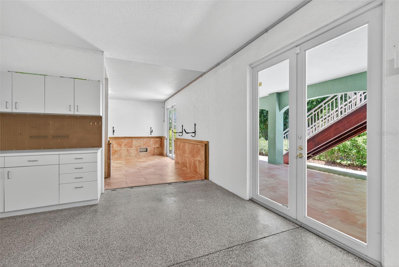 BAYVIEW GROVE - Residential