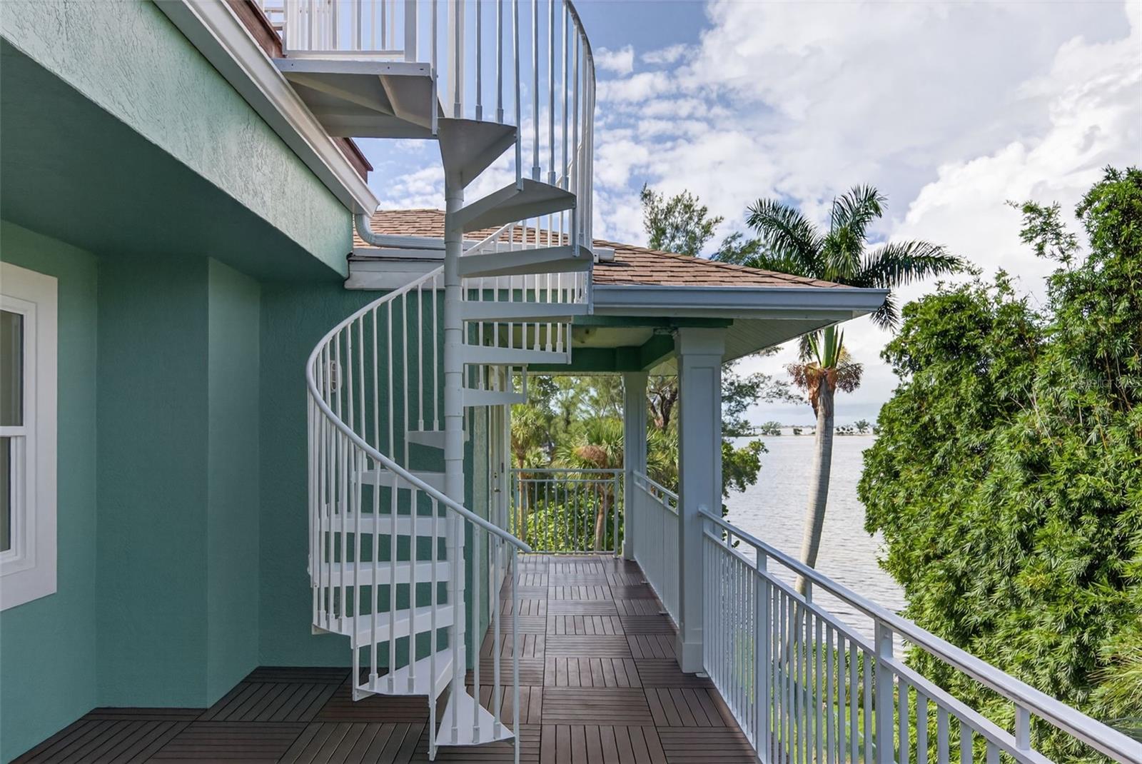 BAYVIEW GROVE - Residential