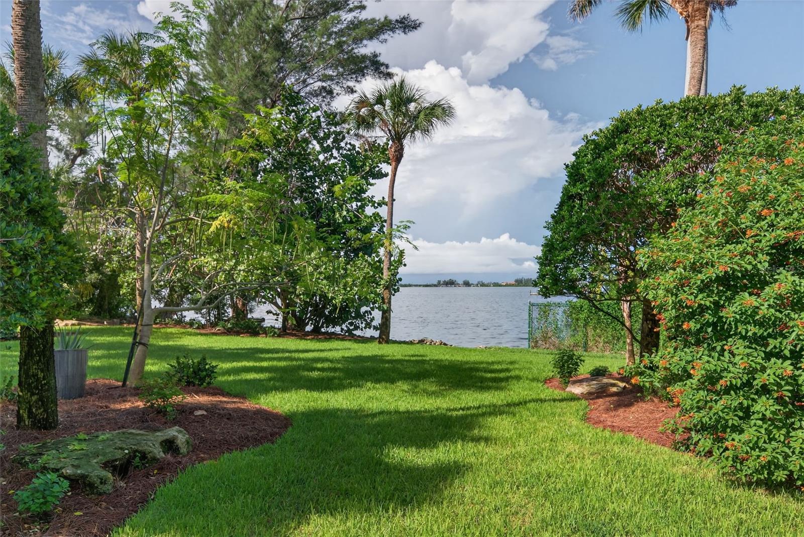 BAYVIEW GROVE - Residential