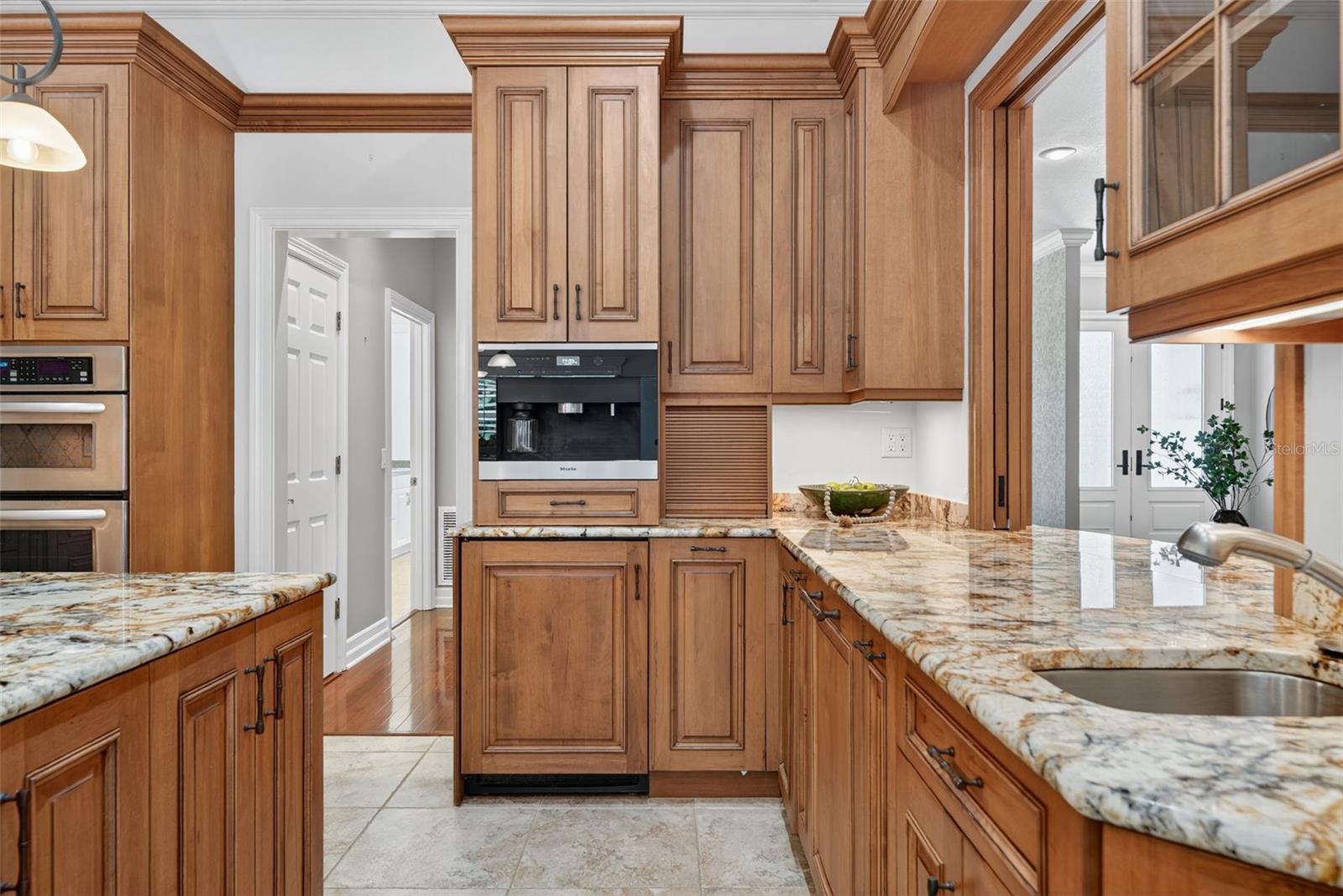 BAYVIEW GROVE - Residential