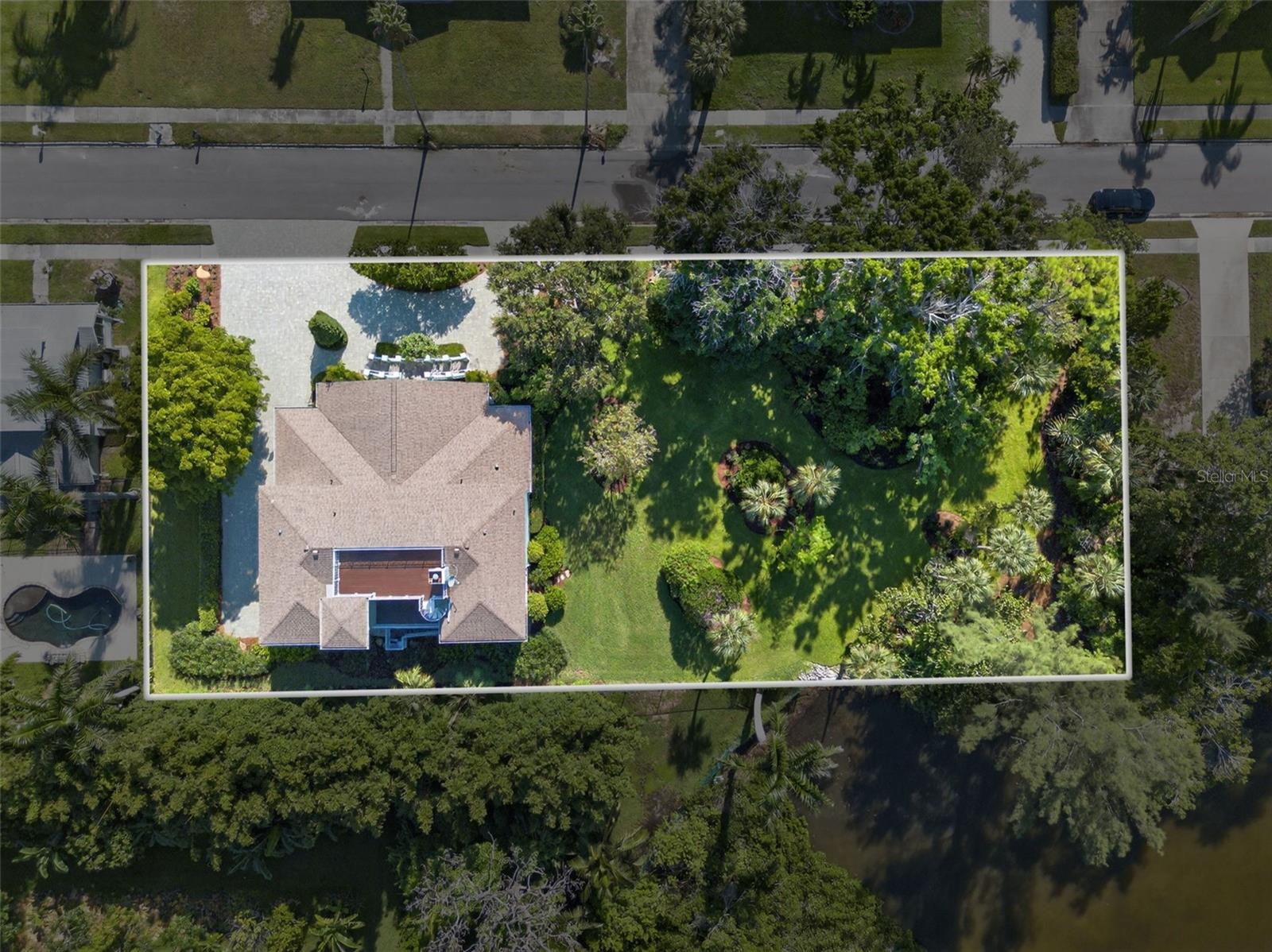 BAYVIEW GROVE - Residential