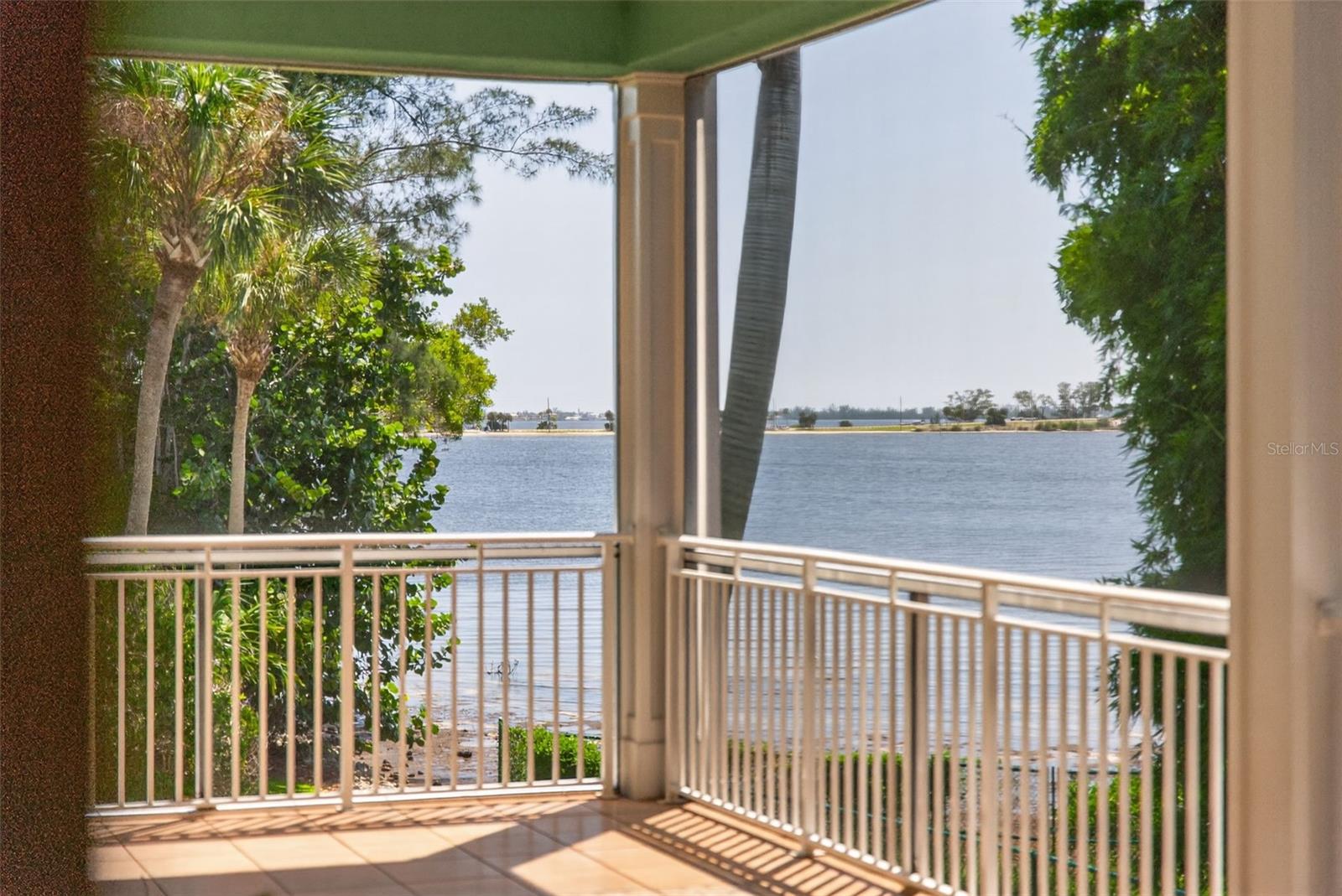 BAYVIEW GROVE - Residential