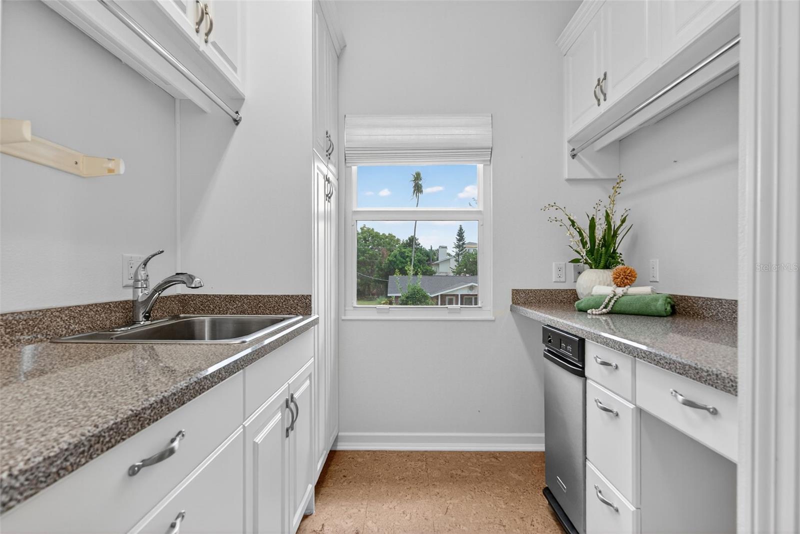 BAYVIEW GROVE - Residential