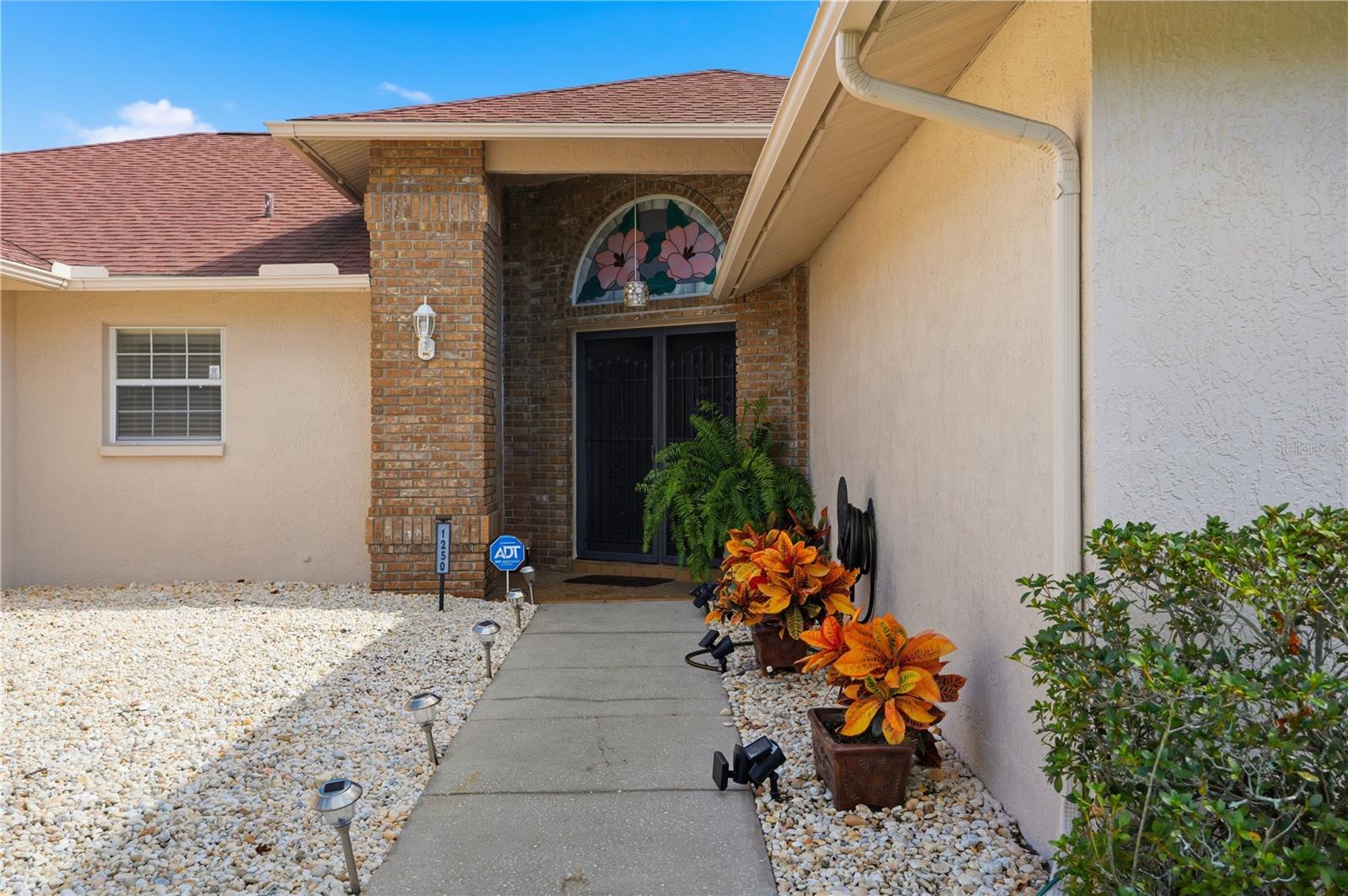 SEVEN HILLS - Residential