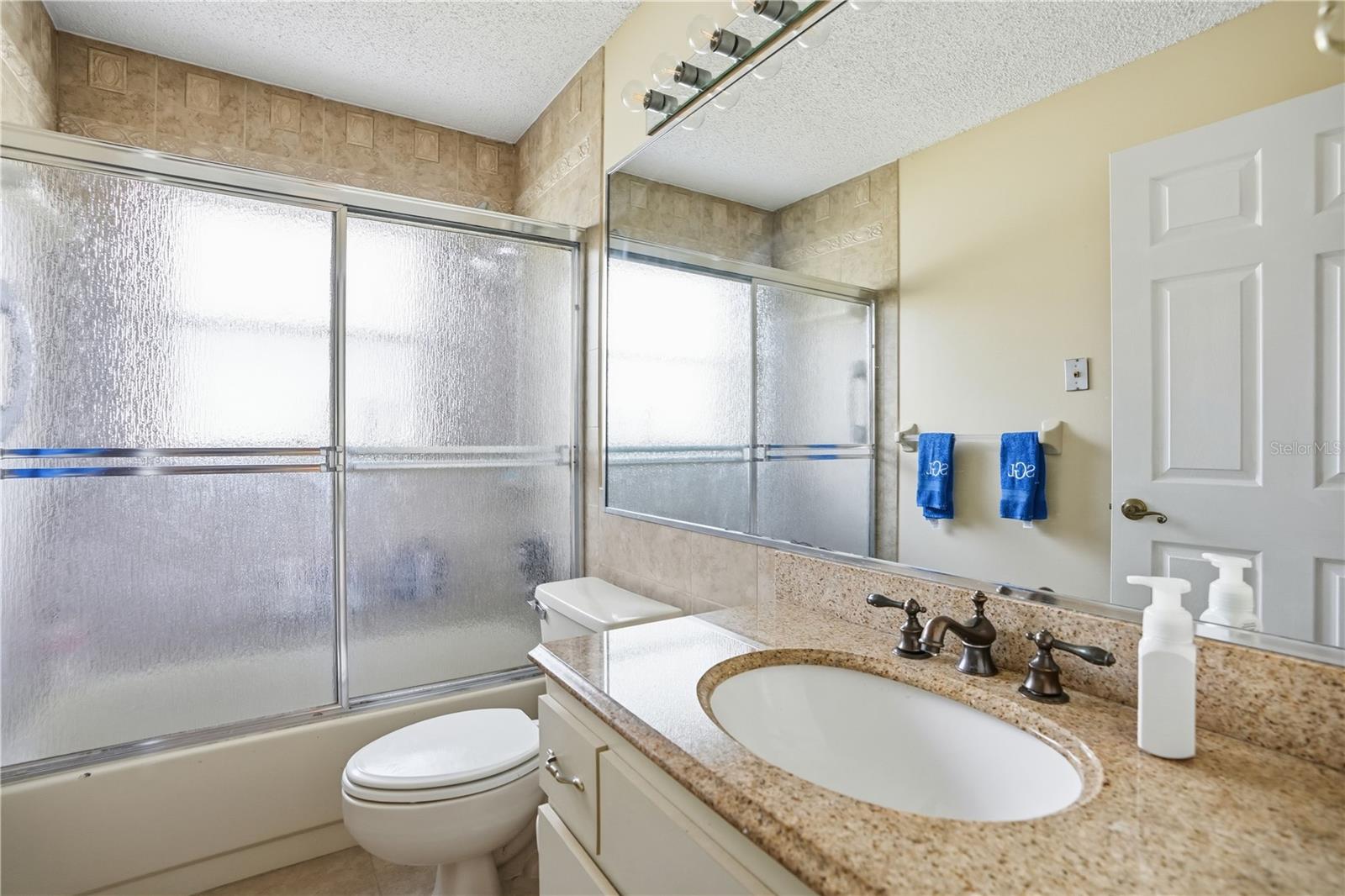 SEVEN HILLS - Residential