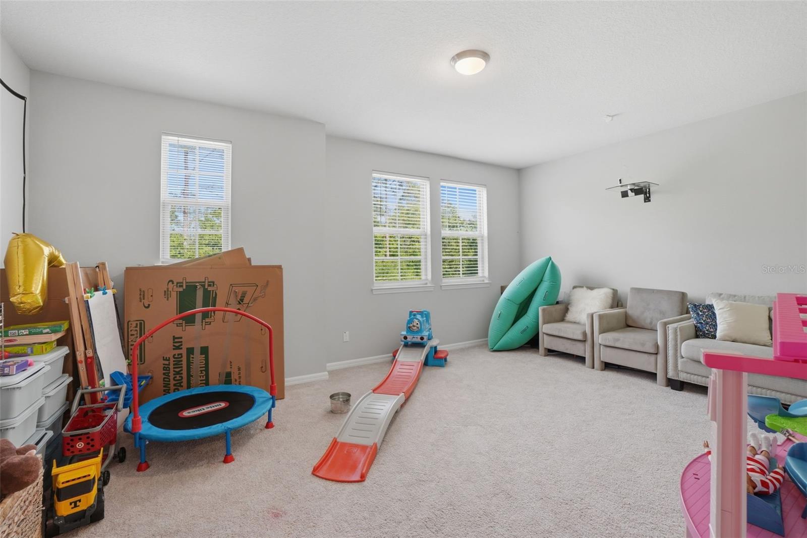 WINDERMERE ISLE - Residential