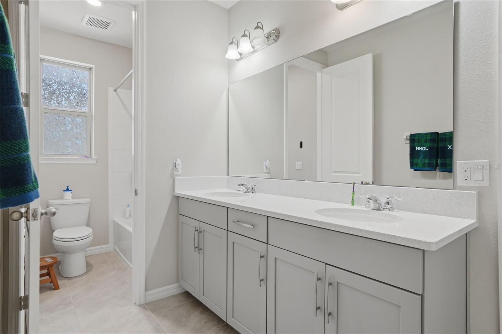 WINDERMERE ISLE - Residential