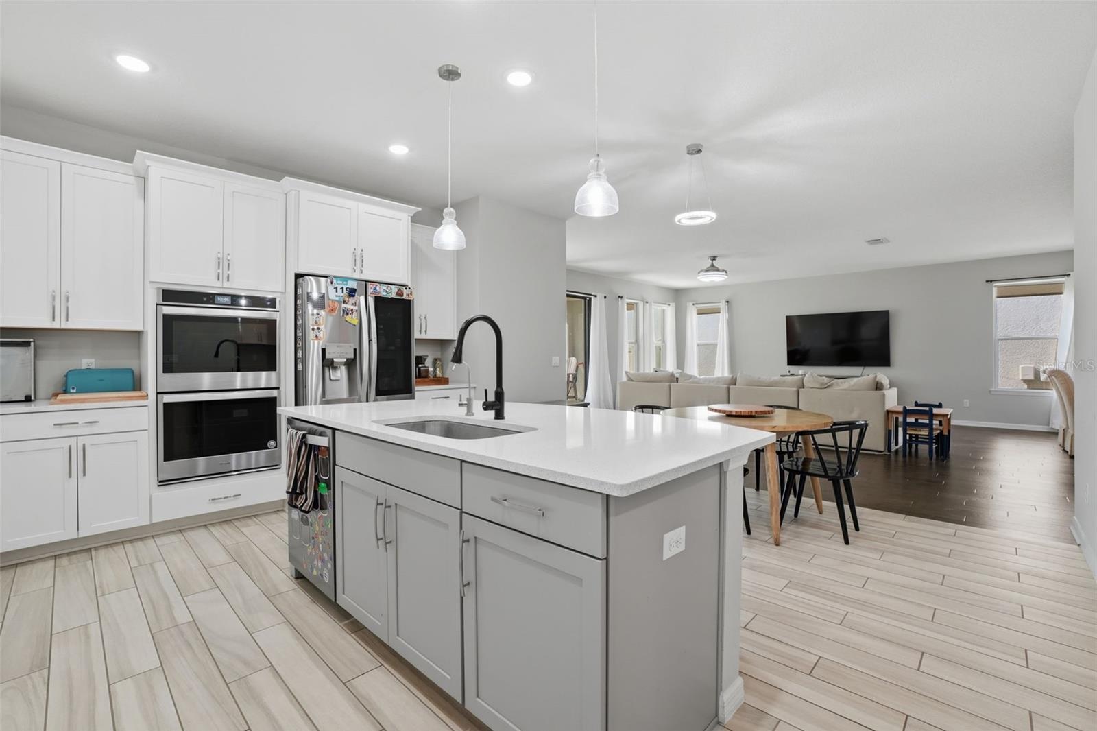 WINDERMERE ISLE - Residential