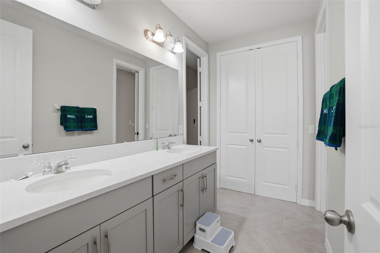 WINDERMERE ISLE - Residential