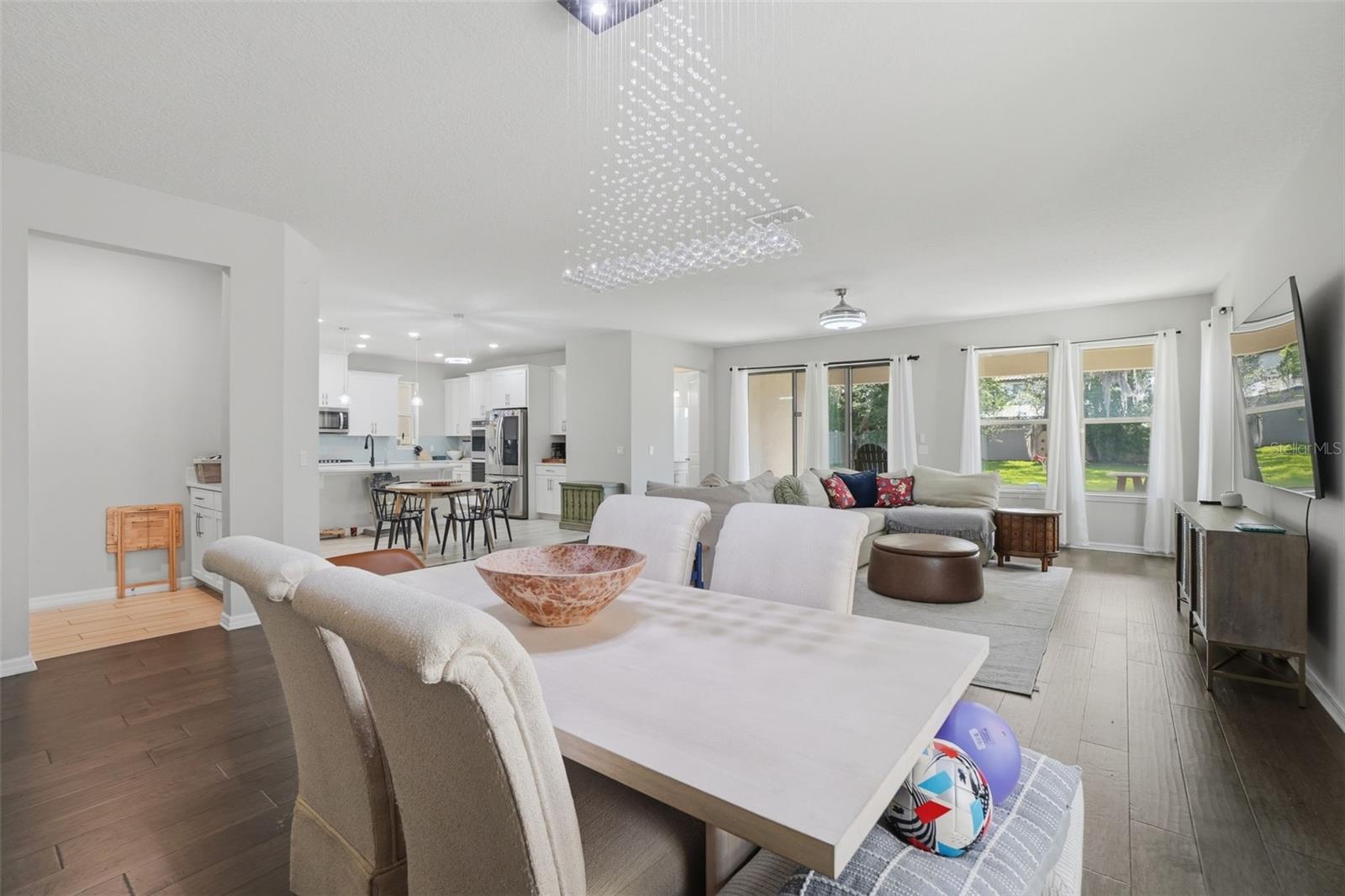 WINDERMERE ISLE - Residential