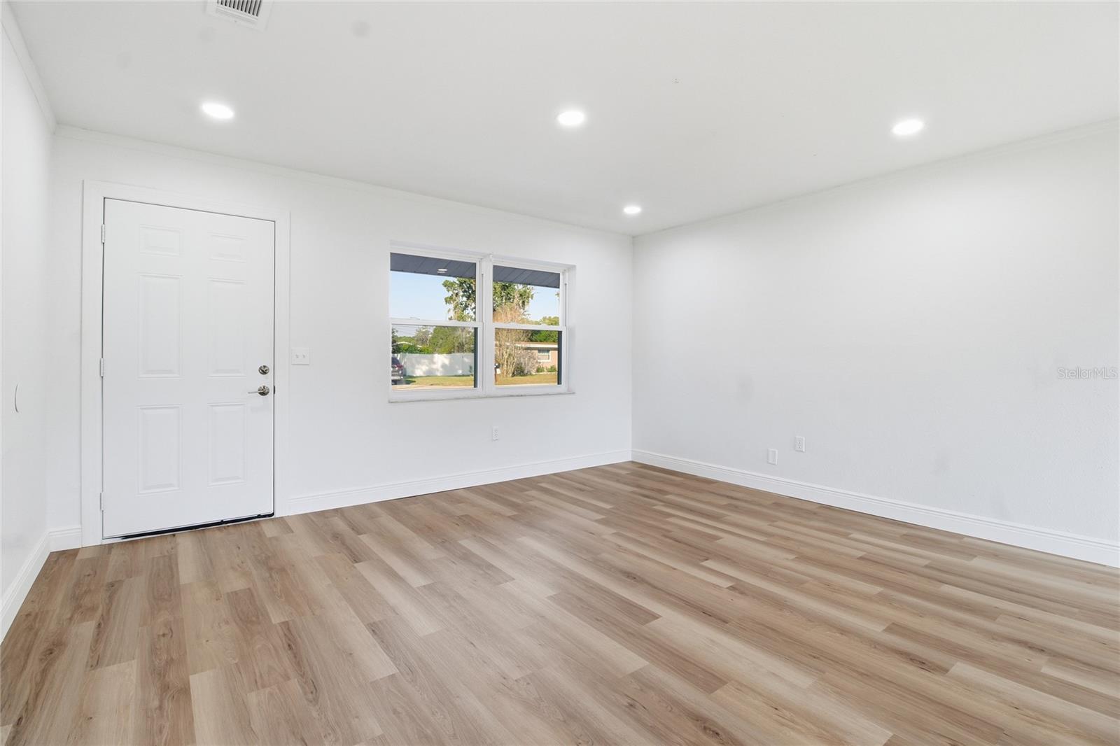 SUN ACRES - Residential