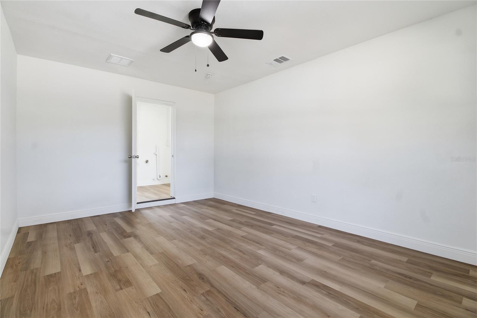 SUN ACRES - Residential