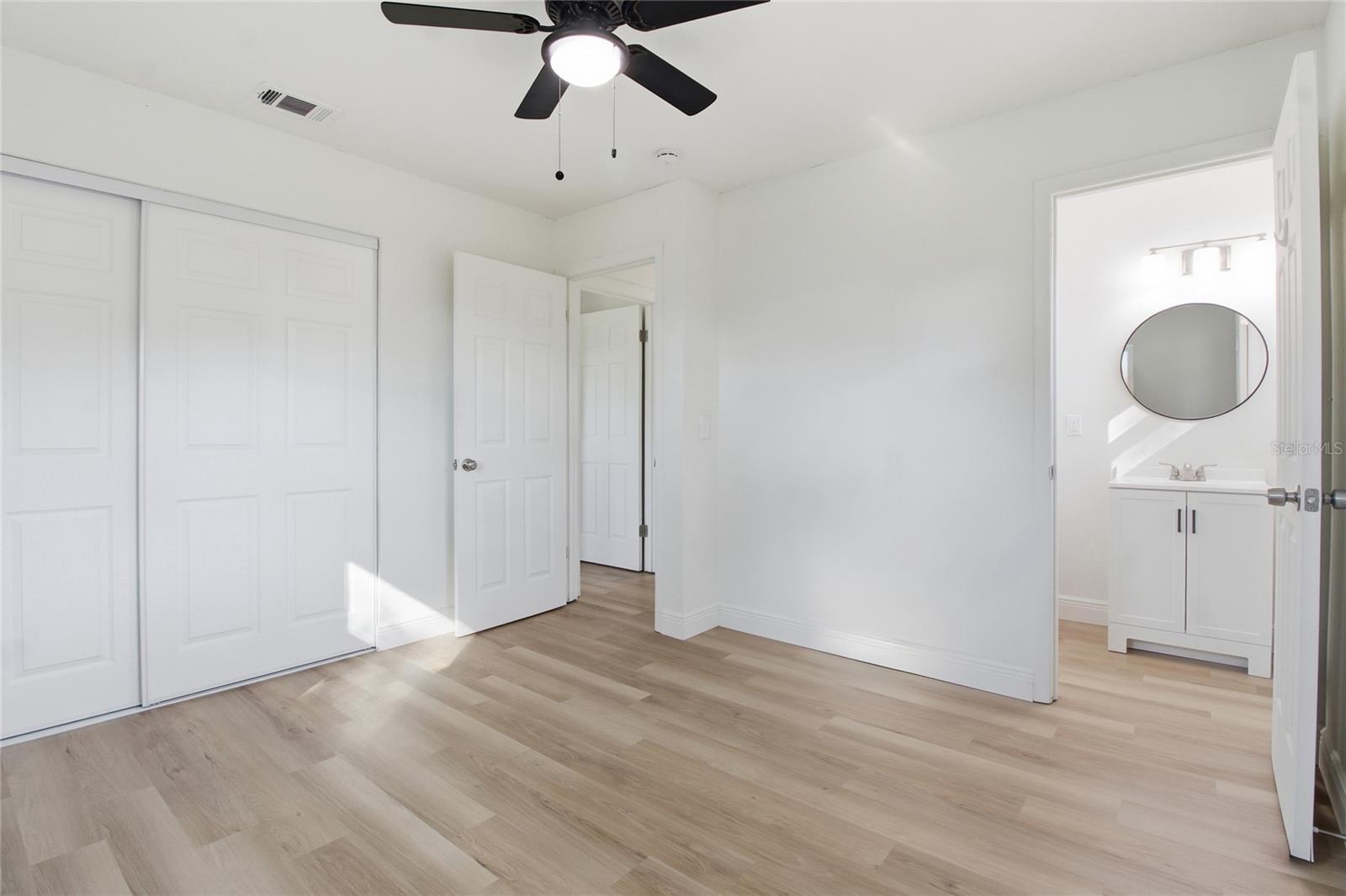 SUN ACRES - Residential