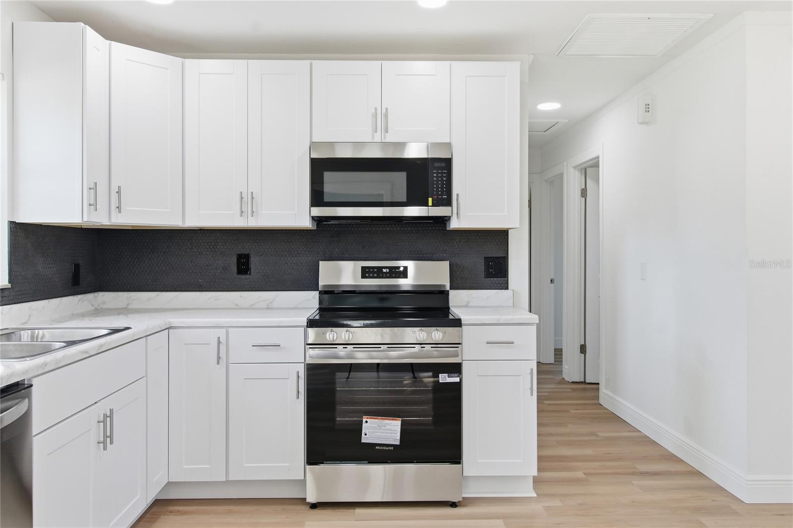 SUN ACRES - Residential